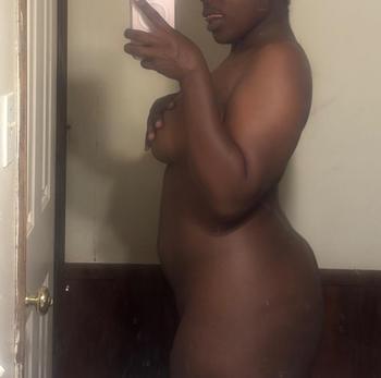 Chocolate Delight , 23  female escort, Eastern