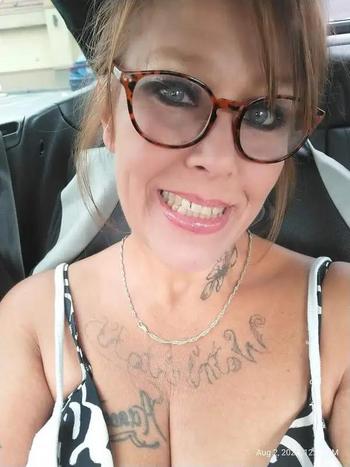 2095195540, female escort, Eastern