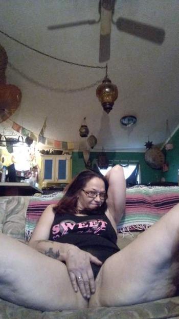 2526495577, female escort, Eastern